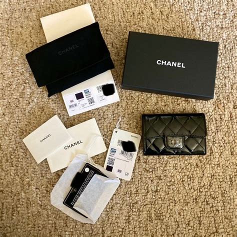 chanel makeup bag poshmark|poshmark chanel card holder.